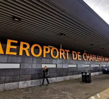 Apartment Station 82 C Charleroi-airport
